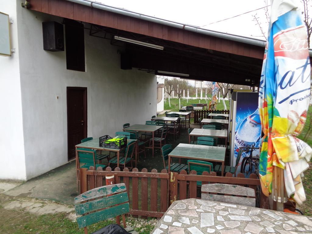 Gasthaus Enduro Bica Hotel Caransebes Luaran gambar