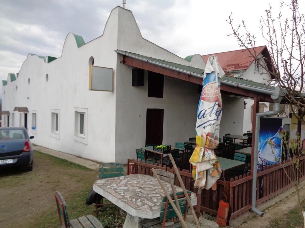 Gasthaus Enduro Bica Hotel Caransebes Luaran gambar